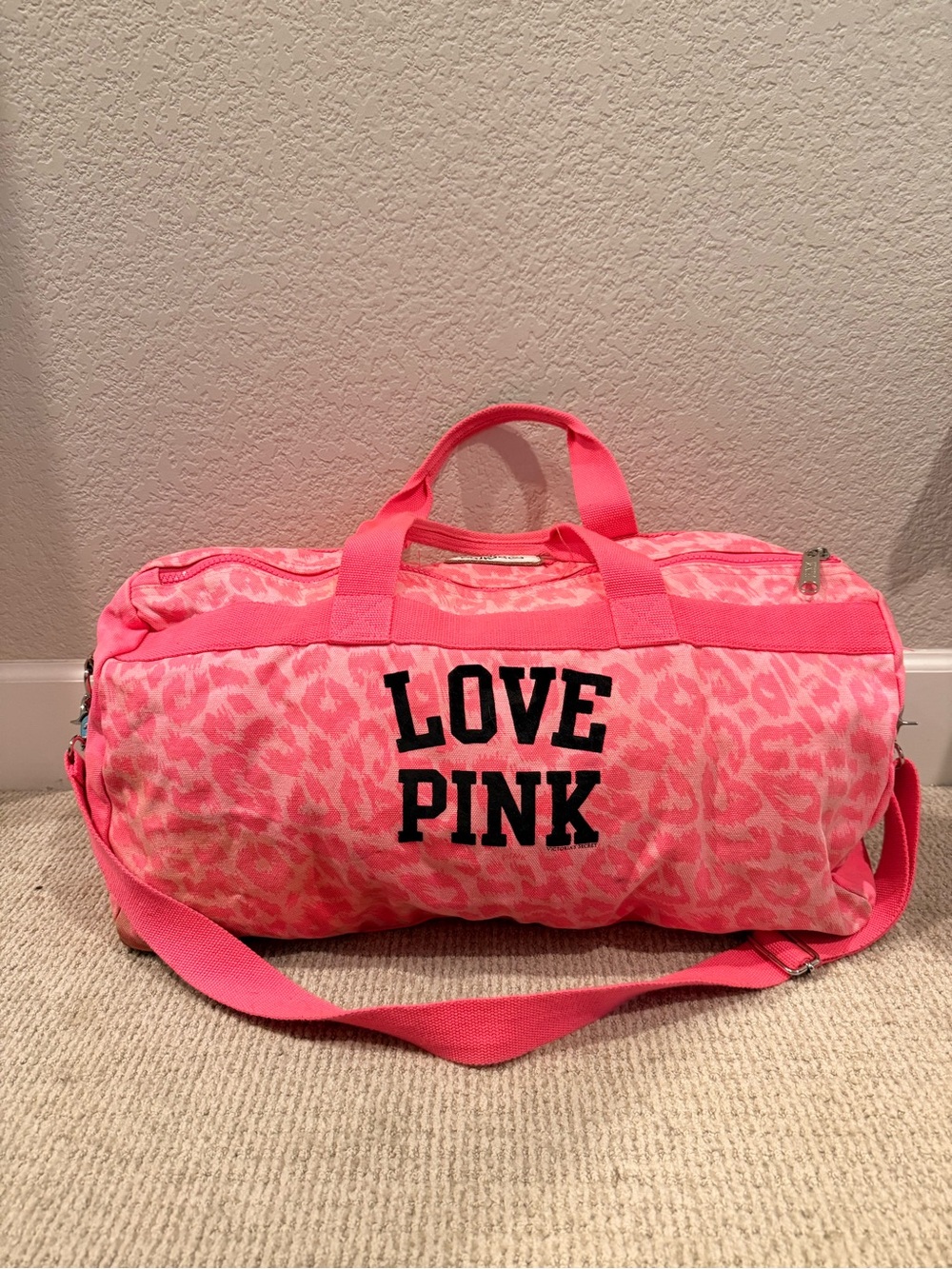 PINK Victoria's Secret Neon Pink Leopard 'LOVE PINK' Duffel